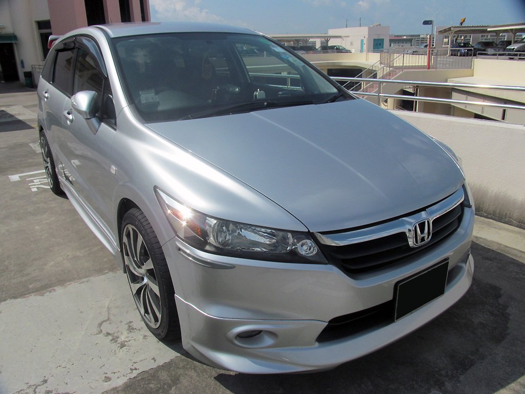 Honda Stream 1.8A