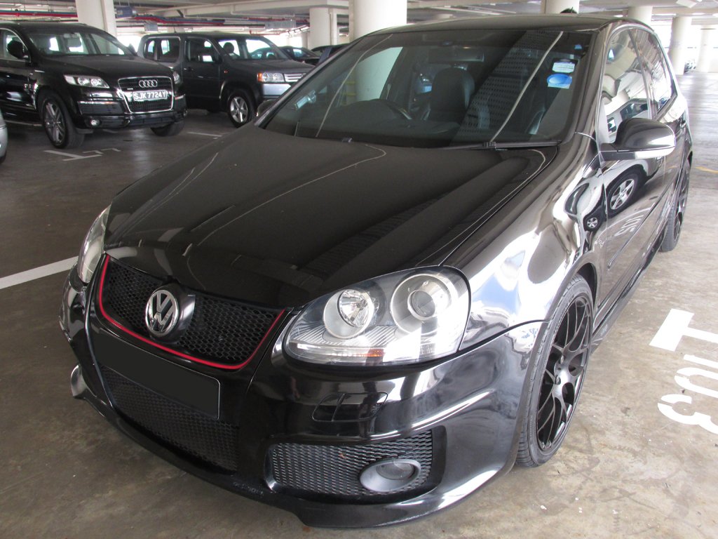 Volkswagen Golf GTI 5DR