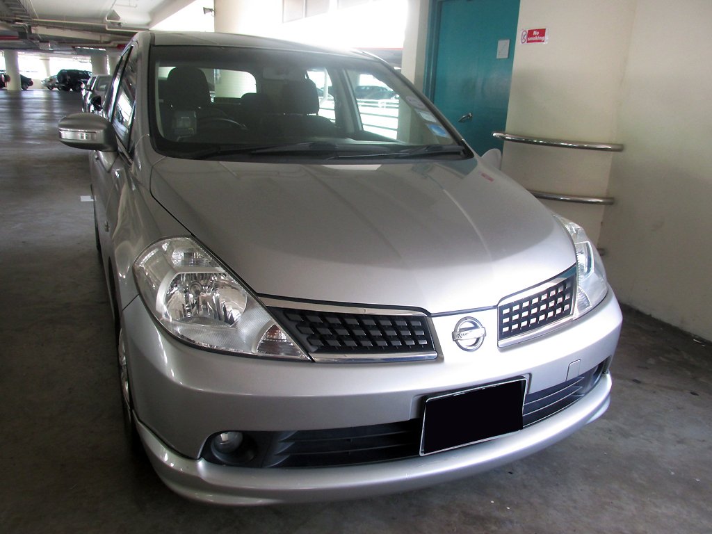 Nissan Latio 1.5A Sport Premium