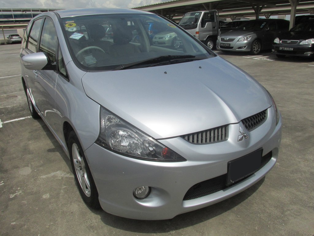 Mitsubishi Grandis 2.4A