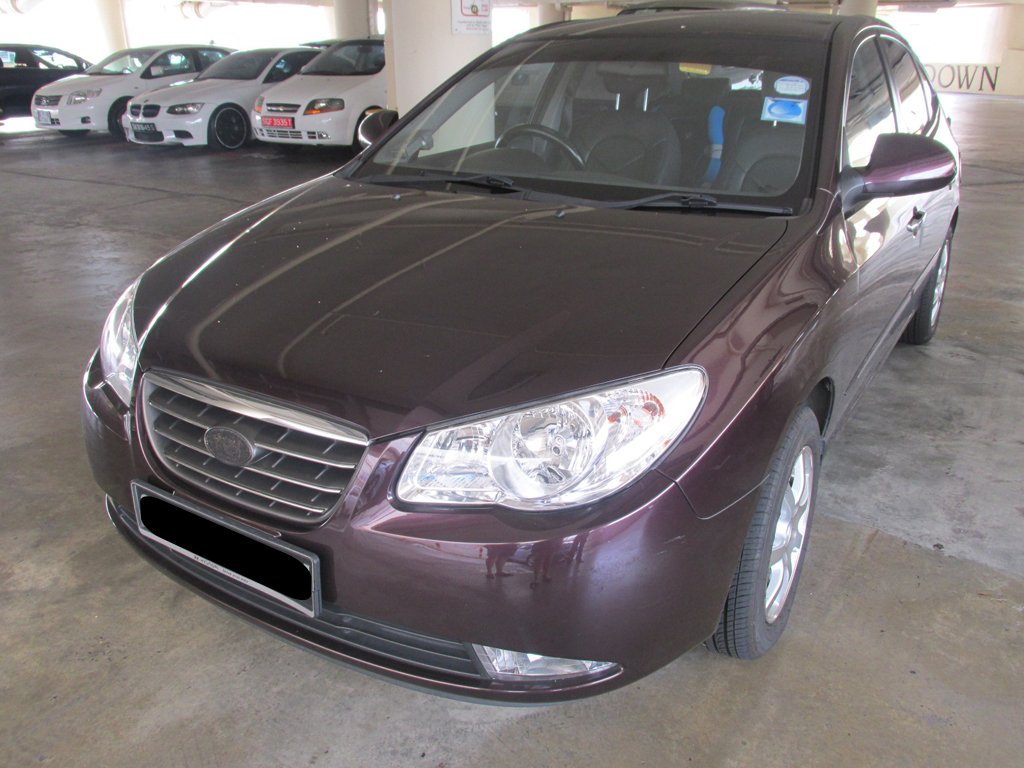 Hyundai Avante 1.6A S