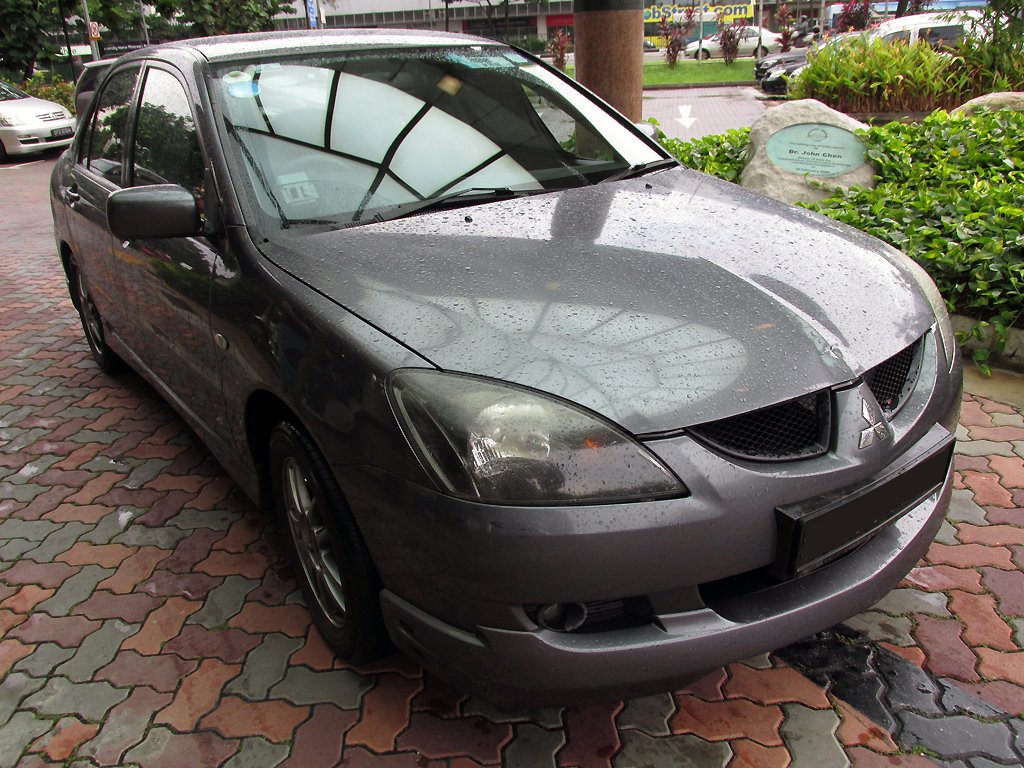 Mitsubishi Lancer 1.6M GLX