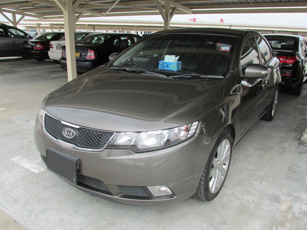 Kia Cerato Forte 1.6A SX