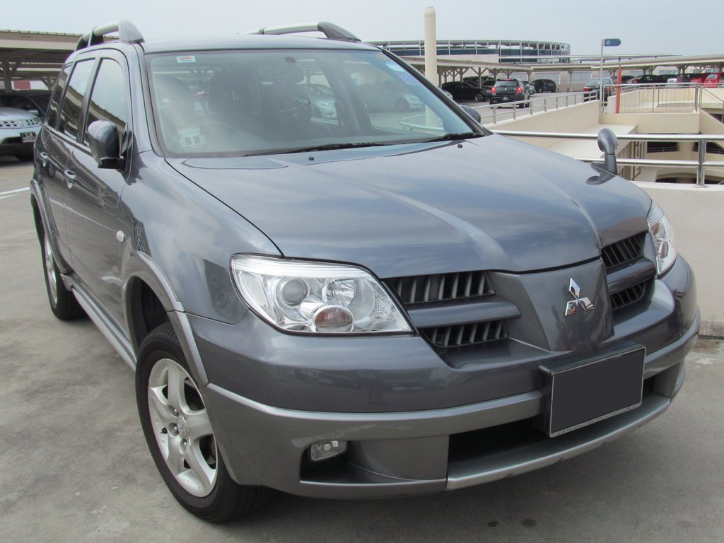 Mitsubishi Outlander 2.4A