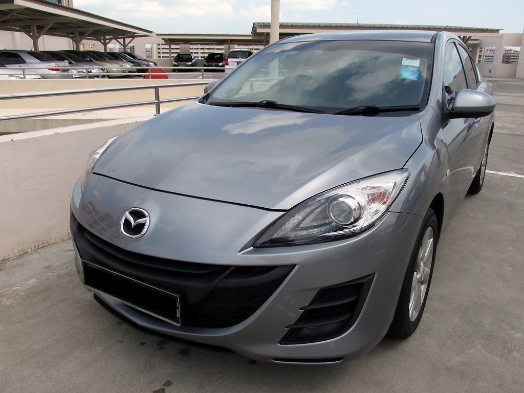 Mazda 3 1.6A Luxury
