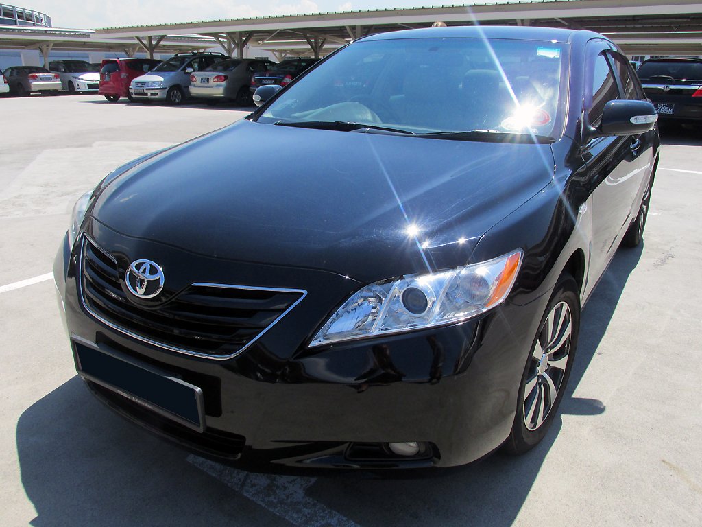 Toyota Camry 2.4A