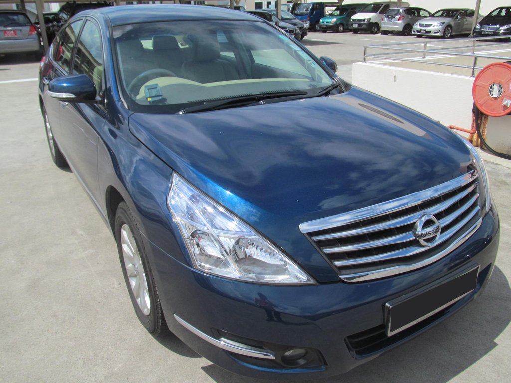 Nissan Teana 2.0A
