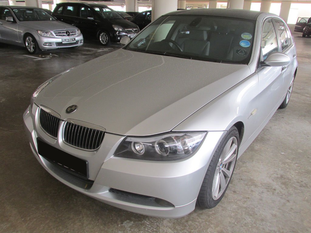 BMW 323I