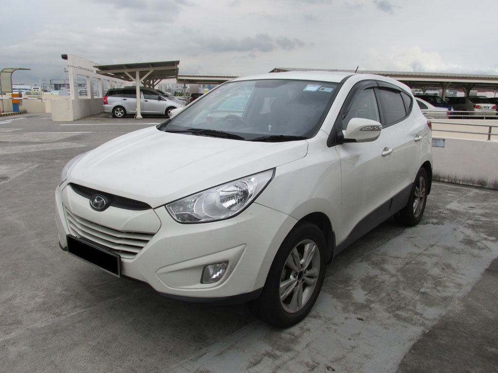 Hyundai LM Tucson 2.0A 5DR