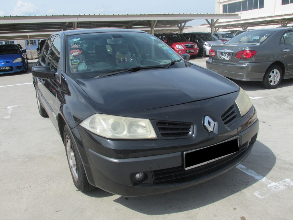 Renault Megane 1.6A 4DR
