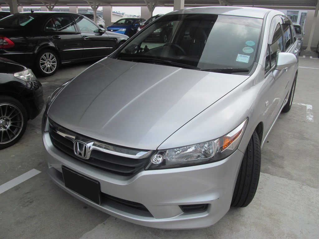 Honda Stream 1.8A