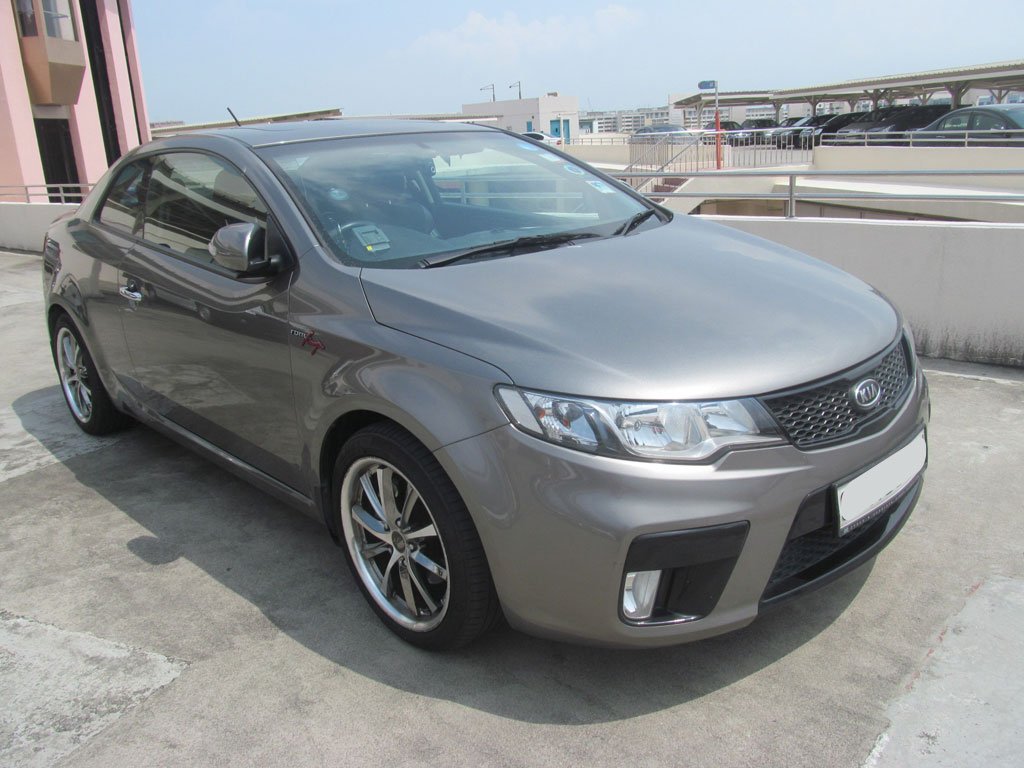Kia Cerato Forte Koup 1.6A SX Sunroof