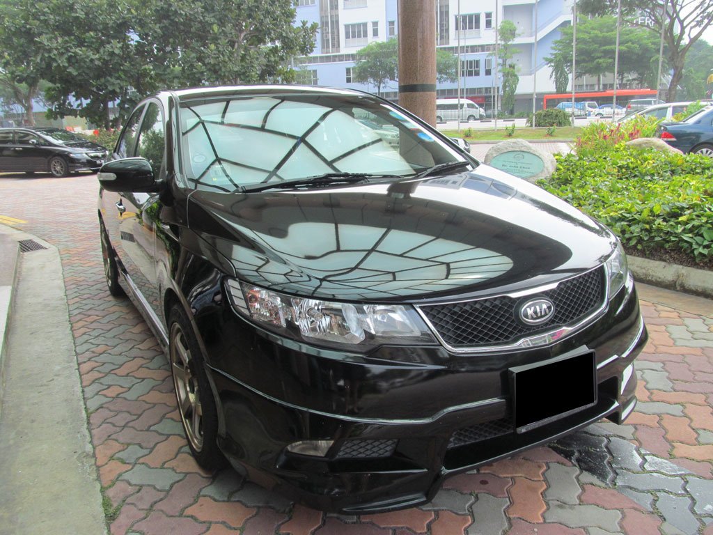 Kia Cerato Forte 1.6A SX