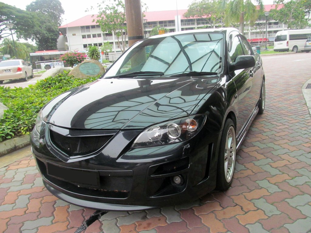 Mazda 3 1.6A Luxury