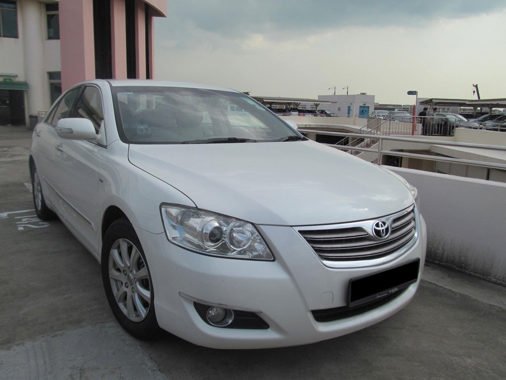 Toyota Camry 2.0A