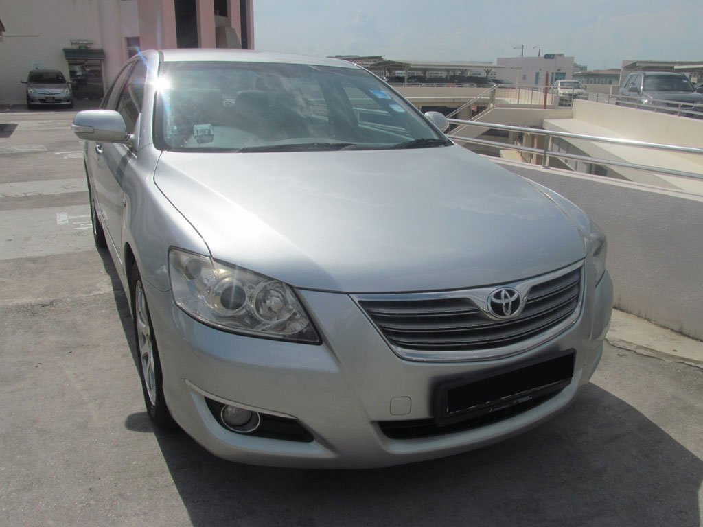 Toyota Camry 2.4A