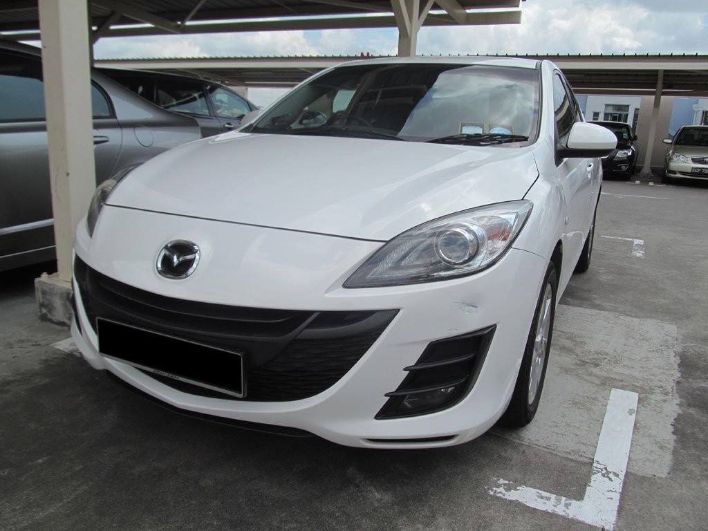 Mazda 3 1.6A Luxury
