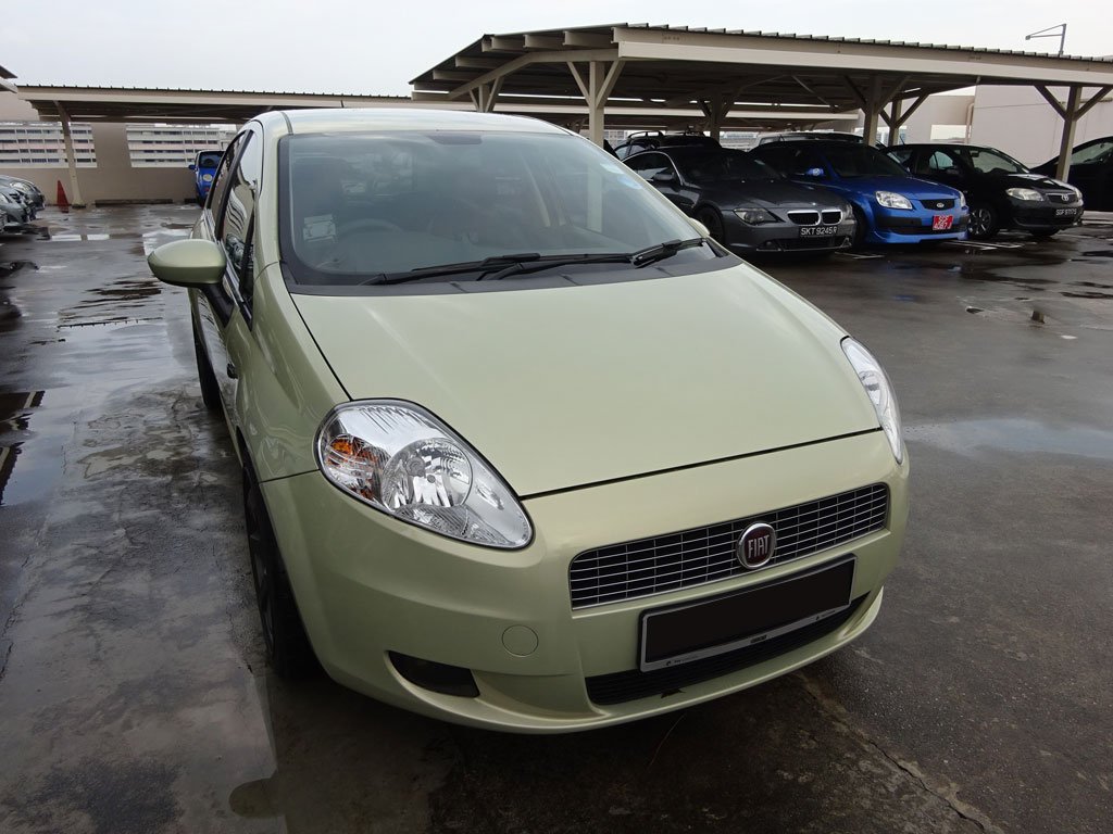 Fiat Grande Punto 1.4A 5Dr Dynamic