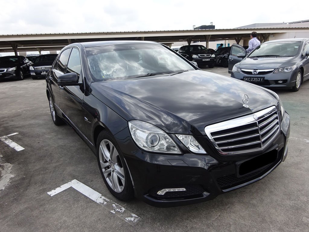 Mercedes Benz E200 CGI Blue Efficiency