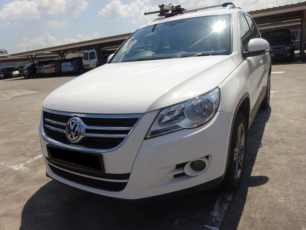 Volkswagen Tiguan 2.0T Auto