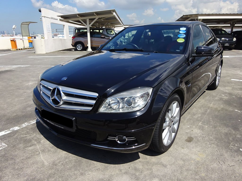 Mercedes Benz C200 CGI Blue-Efficiency