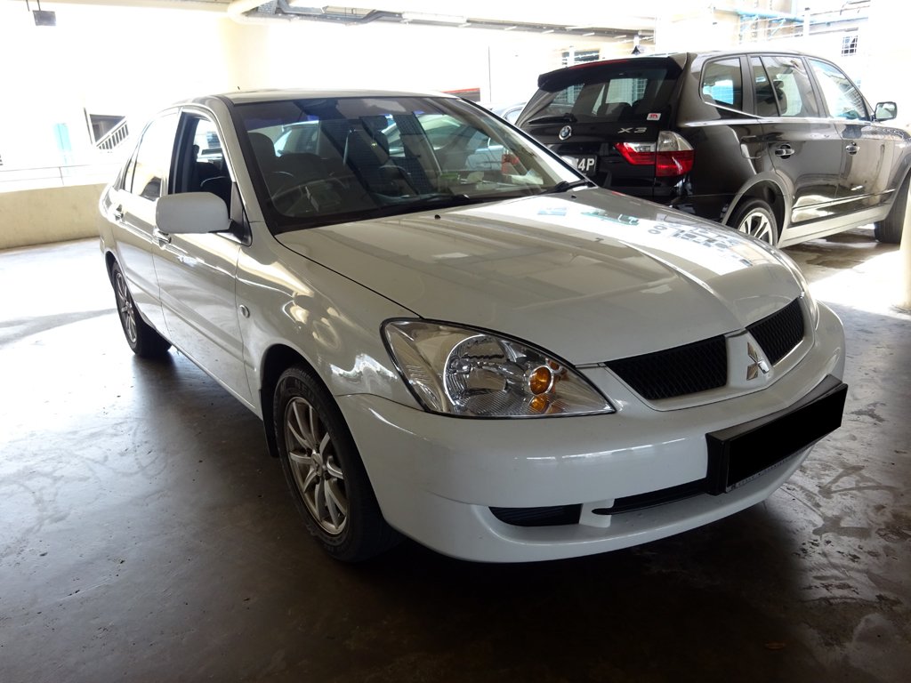 Mitsubishi Lancer 1.6A GLX