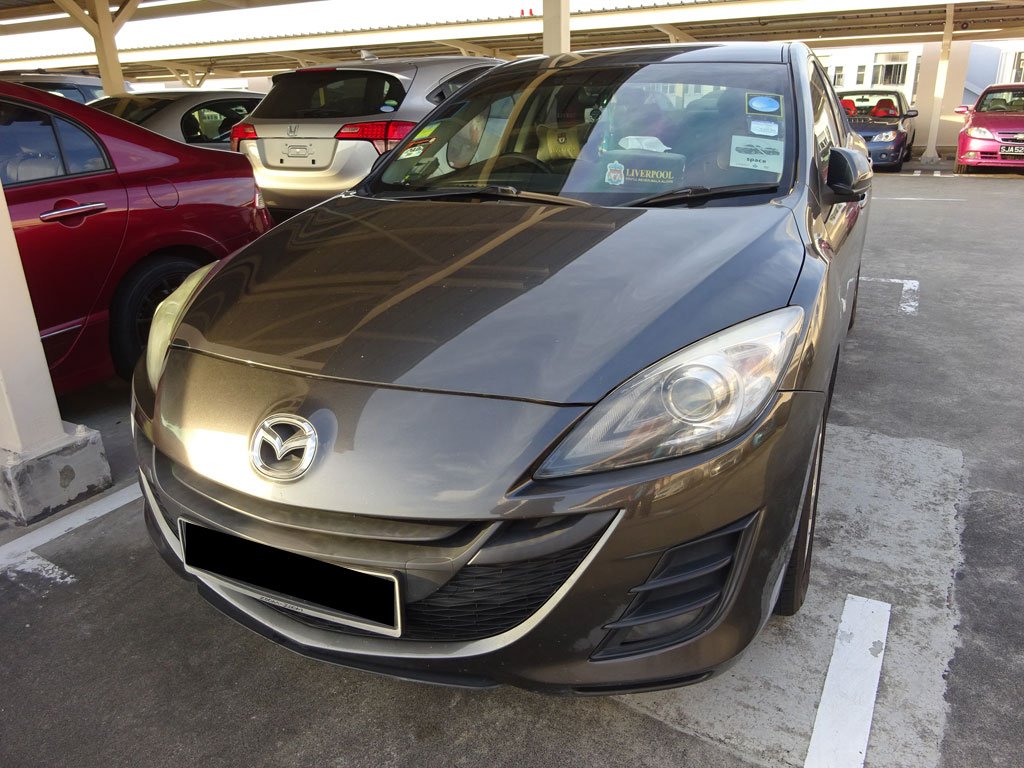 Mazda 3 1.6A Luxury