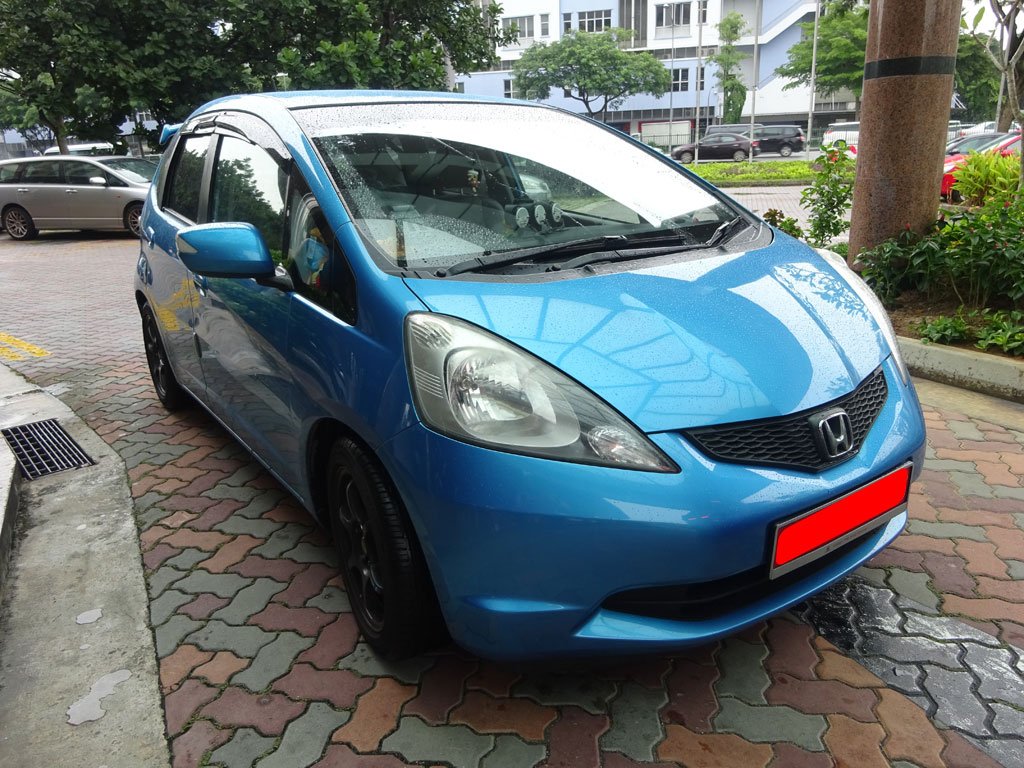 Honda Fit 1.3A G (Revised OPC)