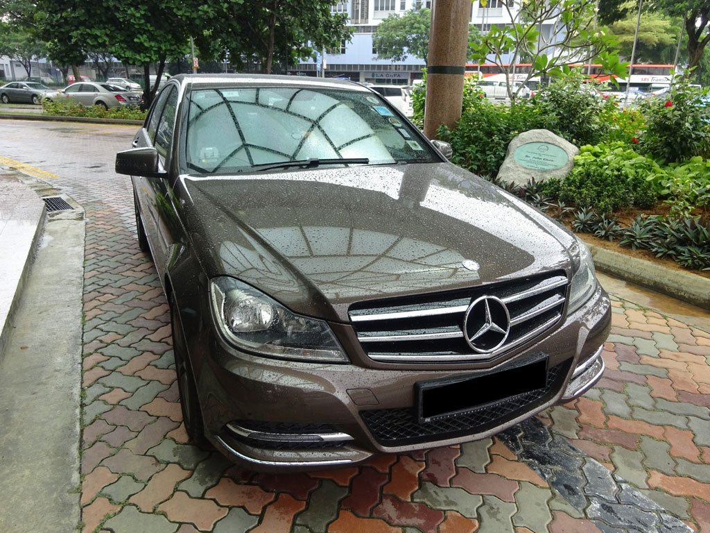 Mercedes Benz C180 Blue-Efficiency