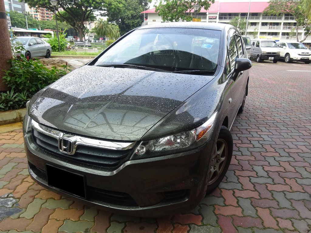 Honda Stream 1.8A
