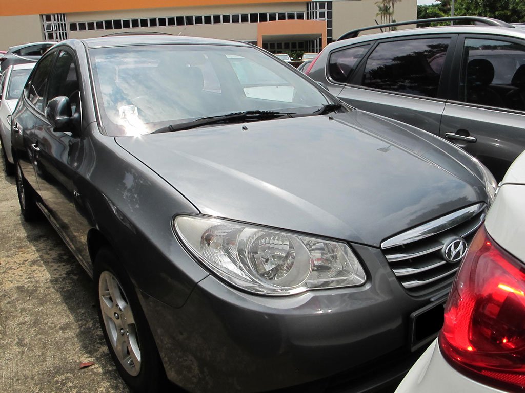 Hyundai Avante 1.6A