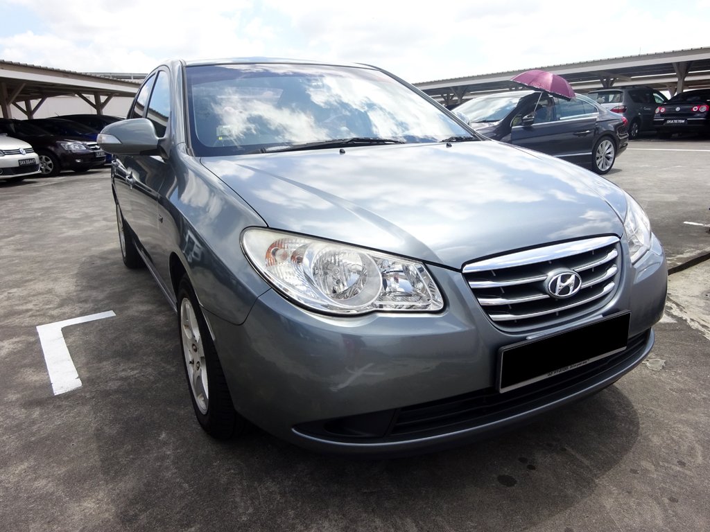 Hyundai Avante 1.6A S