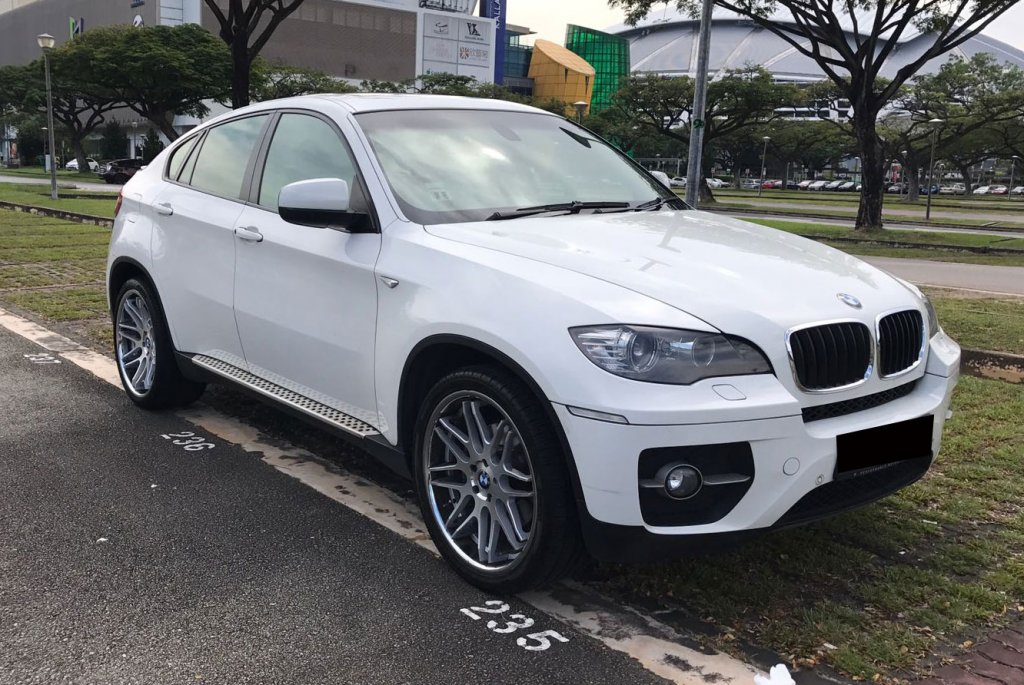 BMW X6 X-Drive 35I 3.0A