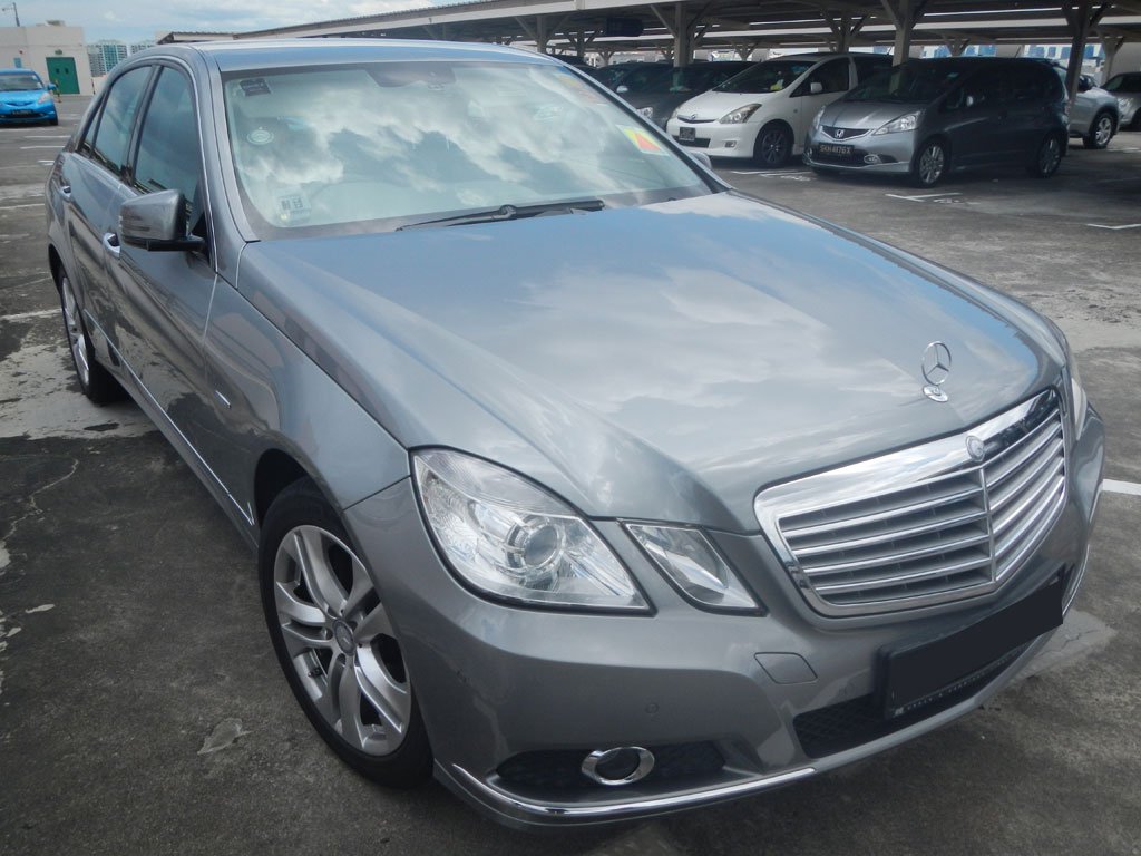 Mercedes Benz E200 CGI