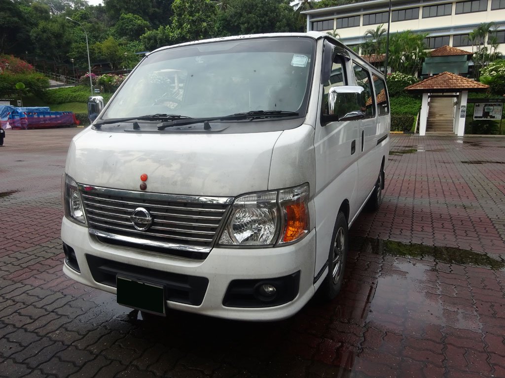 Nissan Urvan Microbus 3.0M