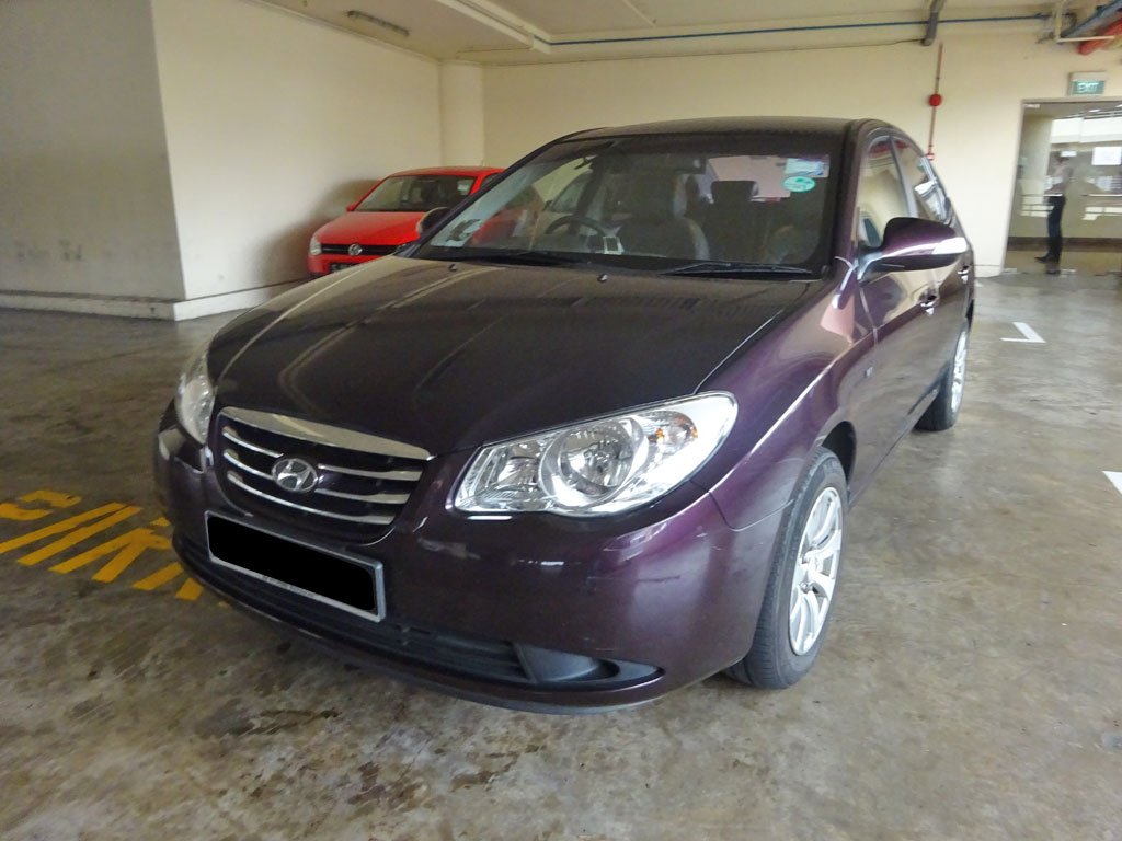 Hyundai Avante 1.6A S