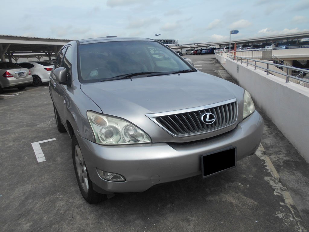 Toyota Harrier 2.4A