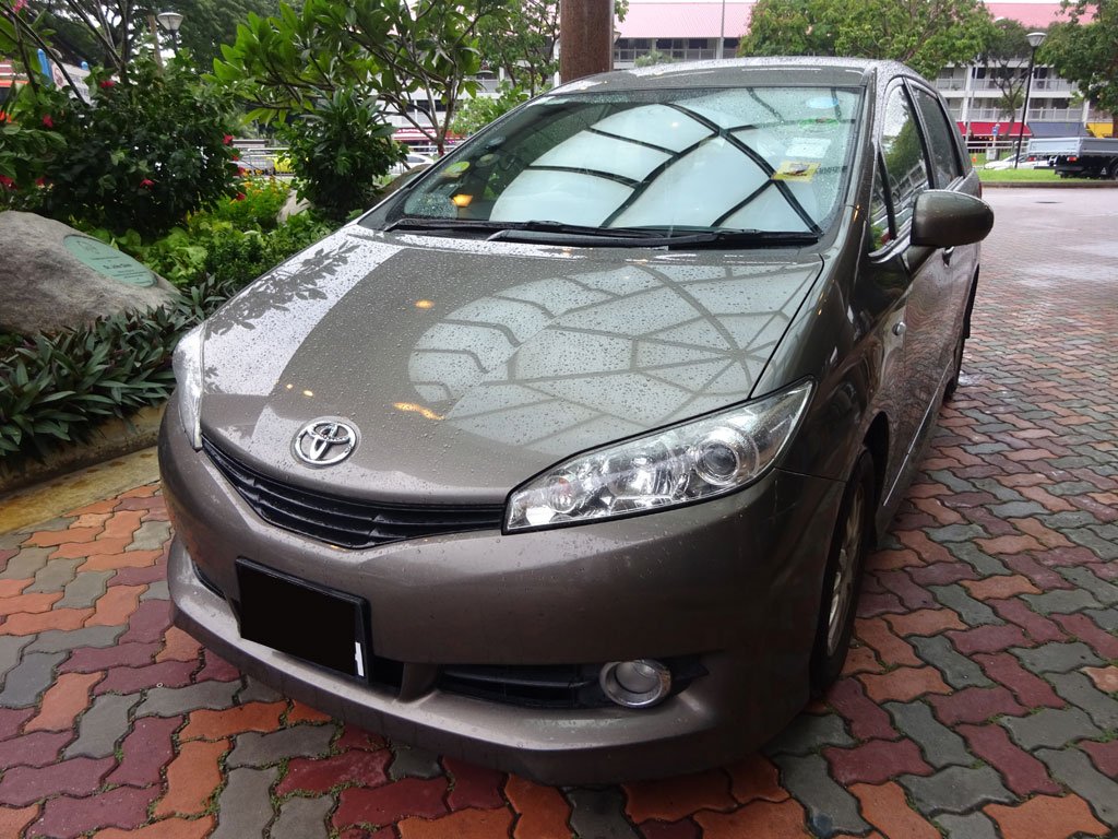 Toyota Wish 2.0A