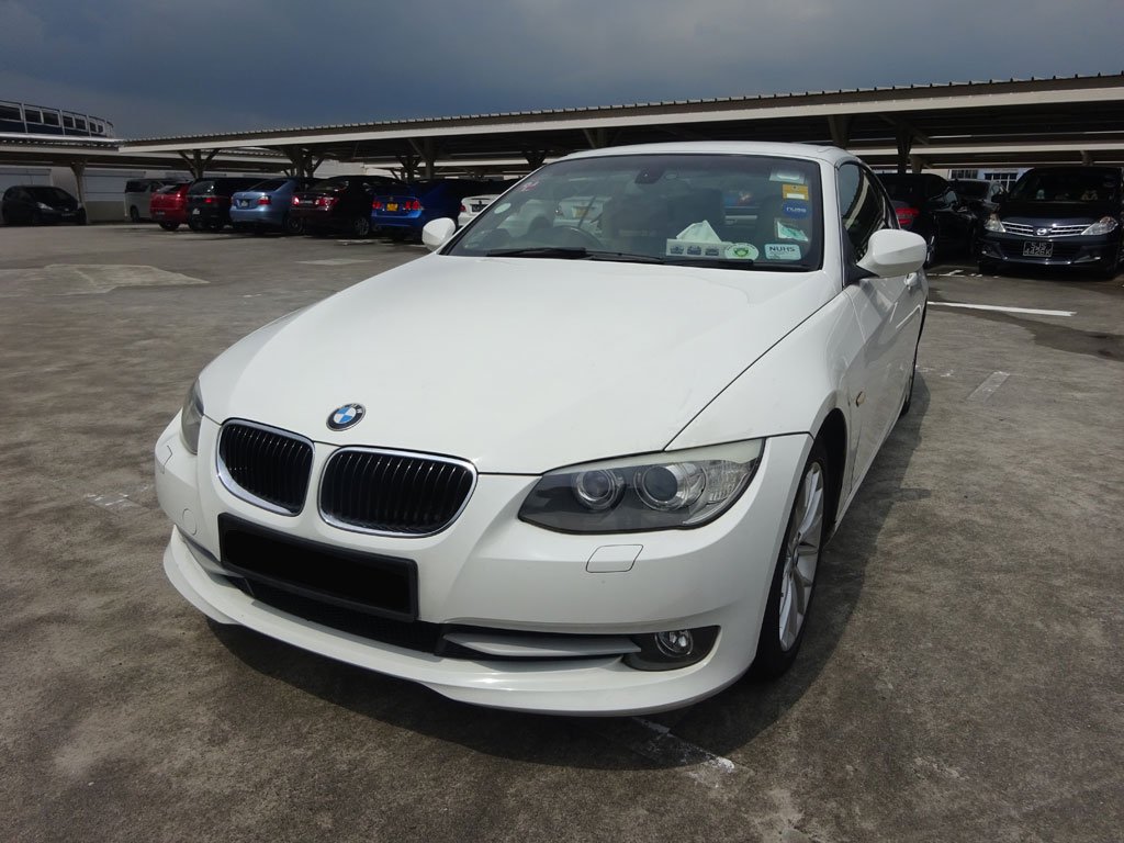 BMW 320i Convertible