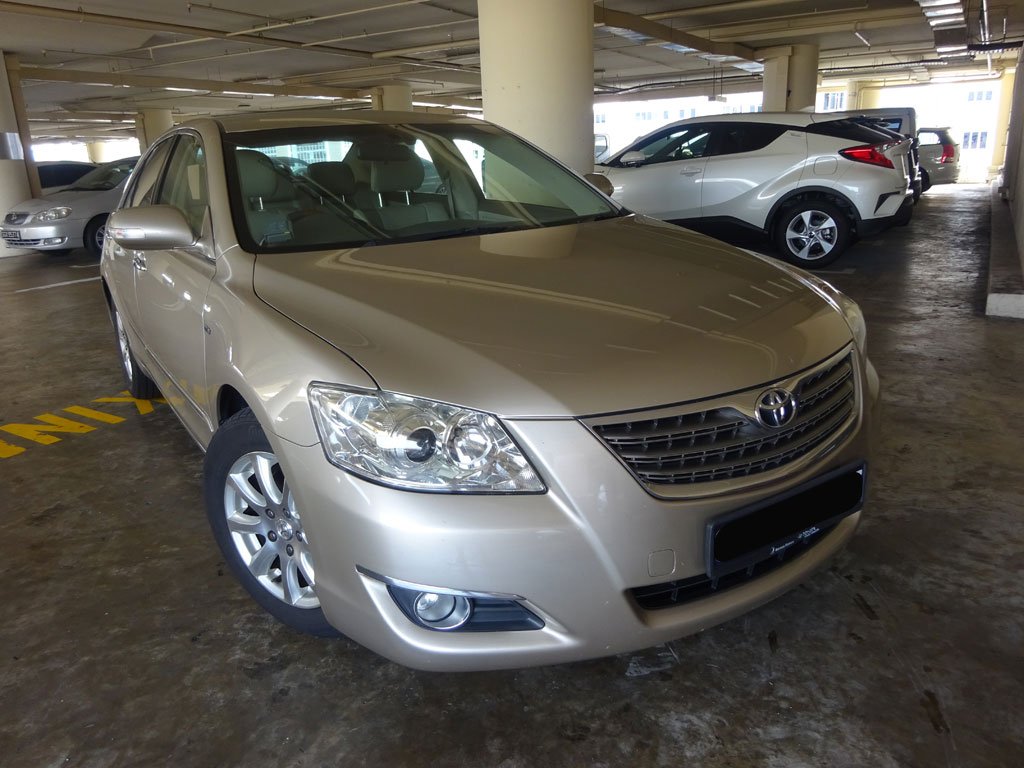 Toyota Camry 2.0A