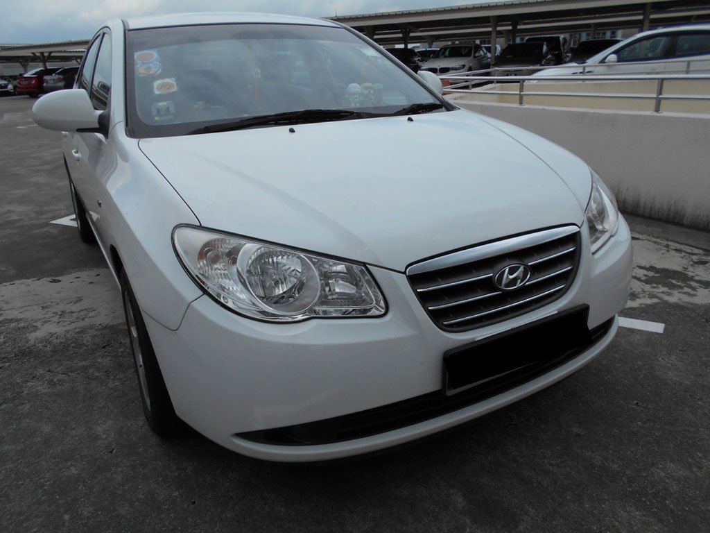 Hyundai Avante 1.6A S