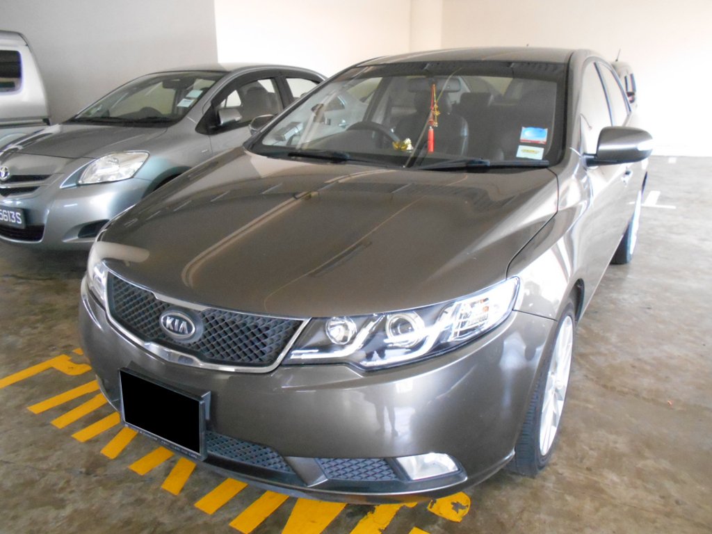 Kia Cerato Forte 1.6A SX