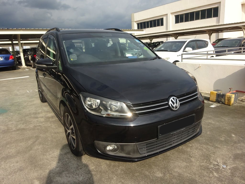 Volkswagen Touran 1.4A TSI FL