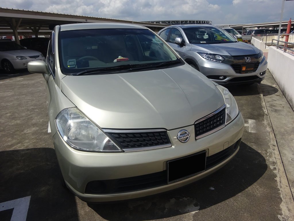 Nissan Latio 1.5A Sport Base