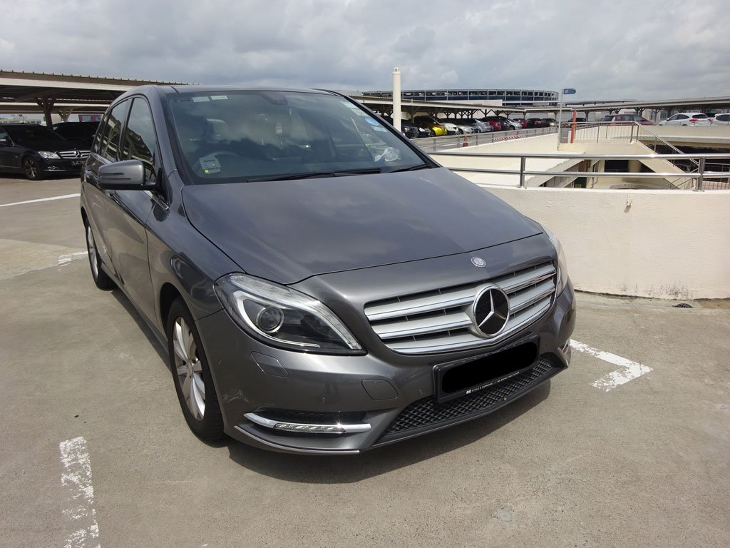 Mercedes Benz B200 Sunroof (Chrome)