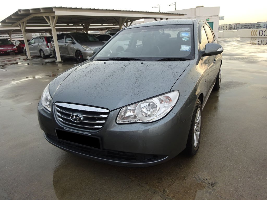 Hyundai Avante 1.6A S