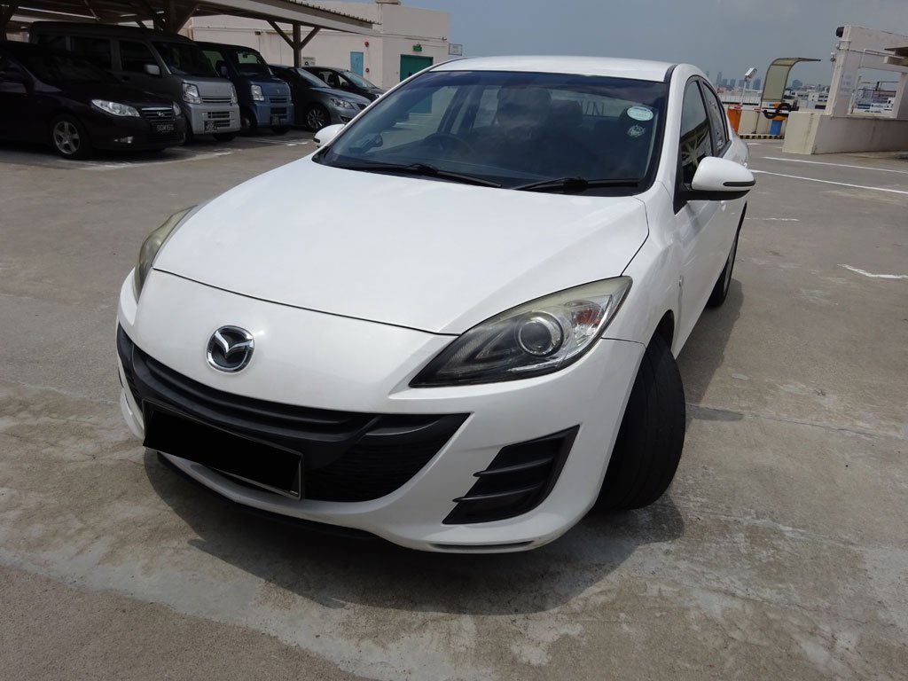 Mazda 3 1.6A Luxury