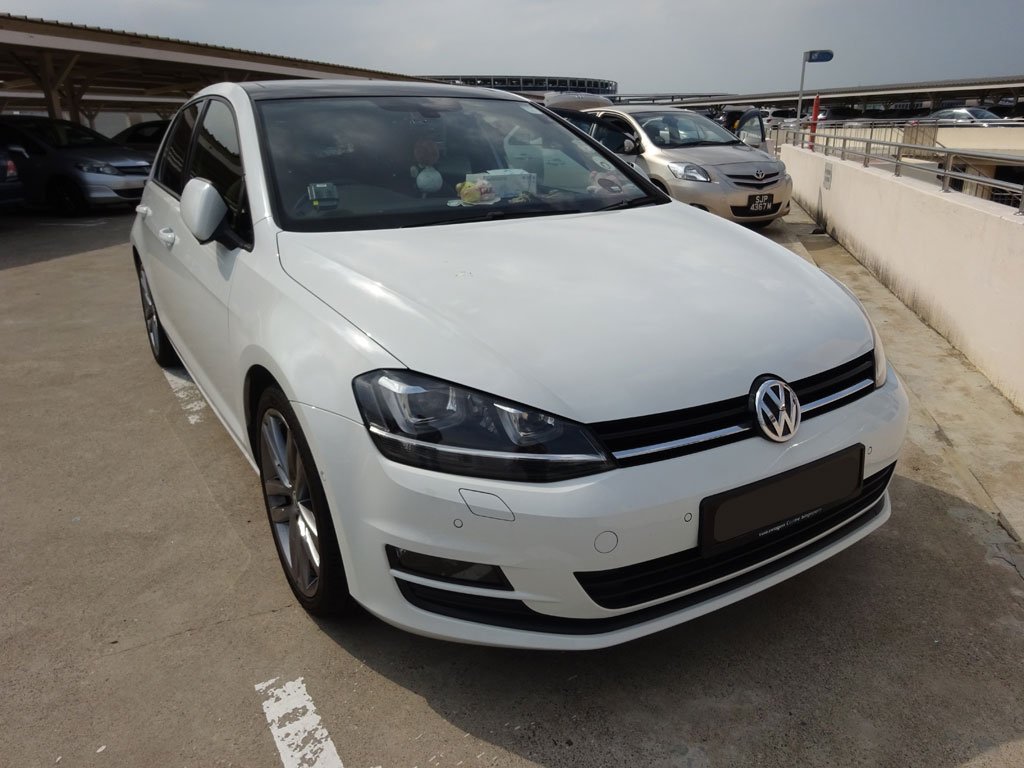 Volkswagen Golf 1.4A TSI Sunroof