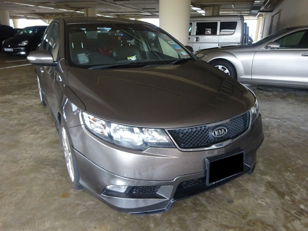 Kia Cerato Forte 1.6A SX