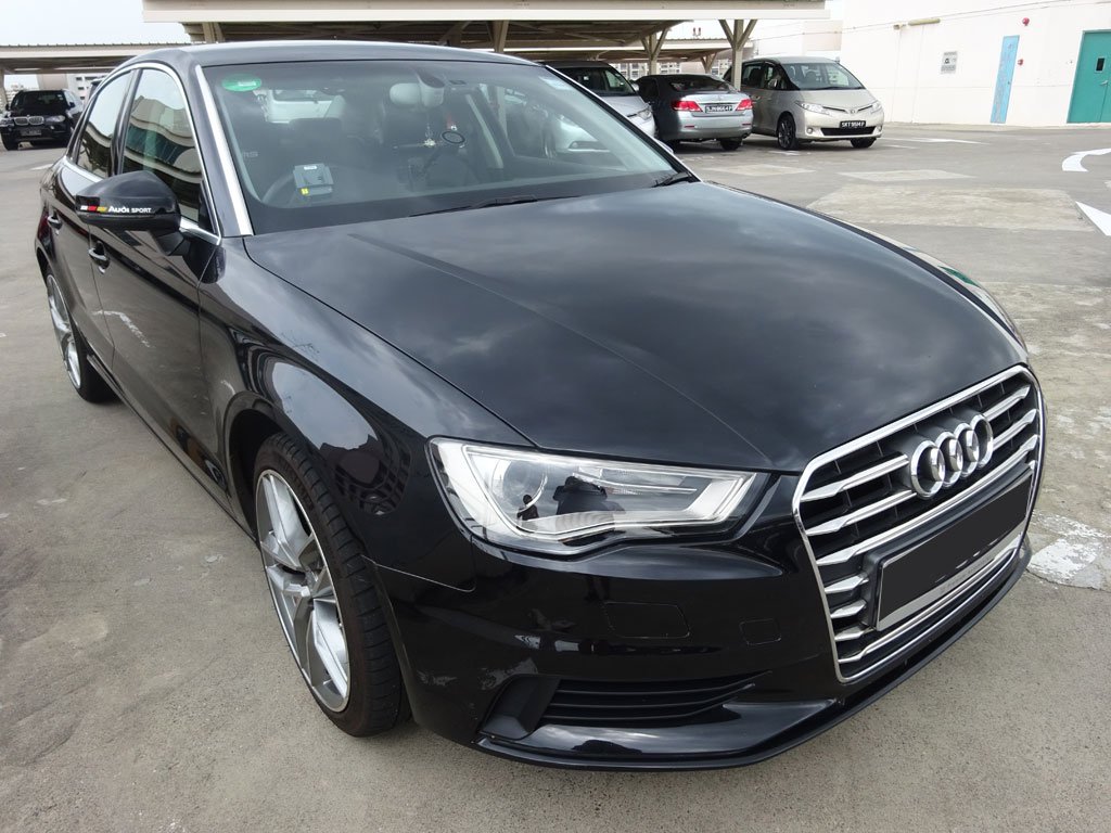 Audi A3 Sedan 1.4A TFSI Ambiente